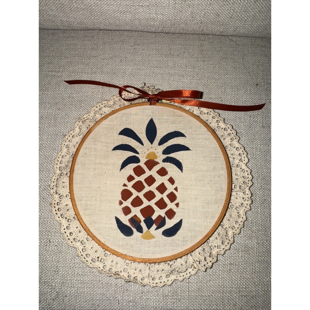 Vintage Painted Handmade Colorful‎ Pictures Hoop Lace Framed